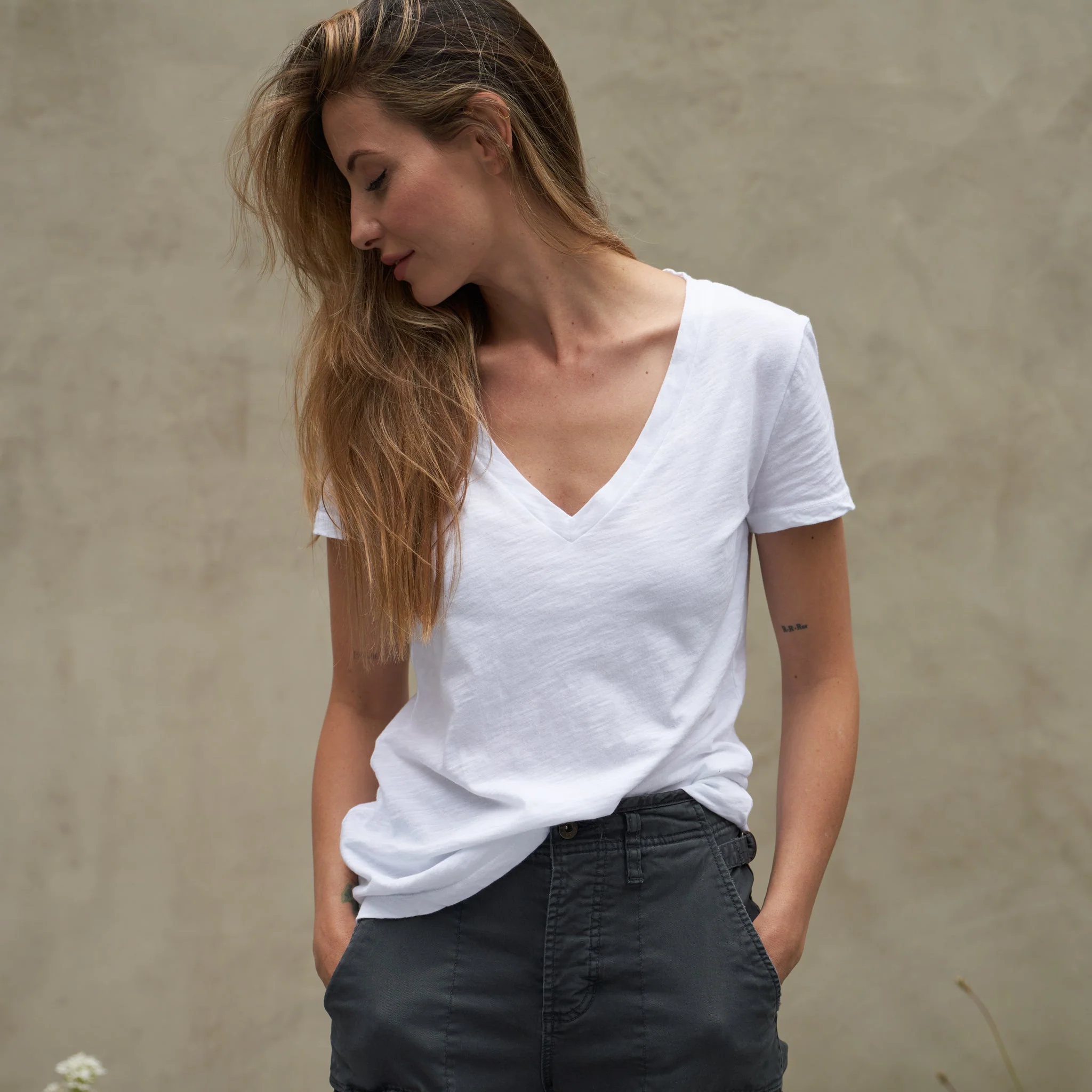 Tyler Deep V Neck Slub Tee - wxkoi