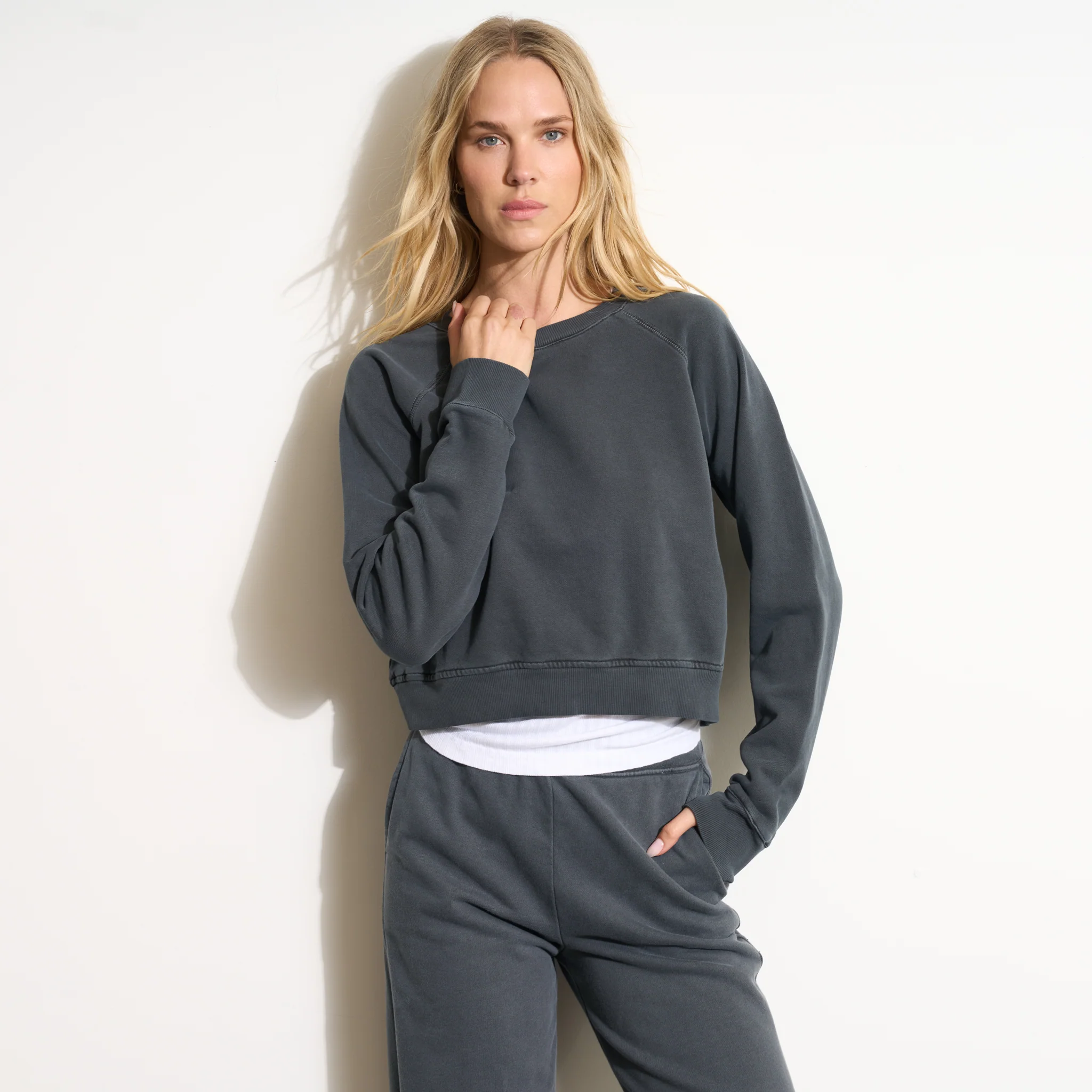 Addison Raglan Sweatshirt - wxkoi