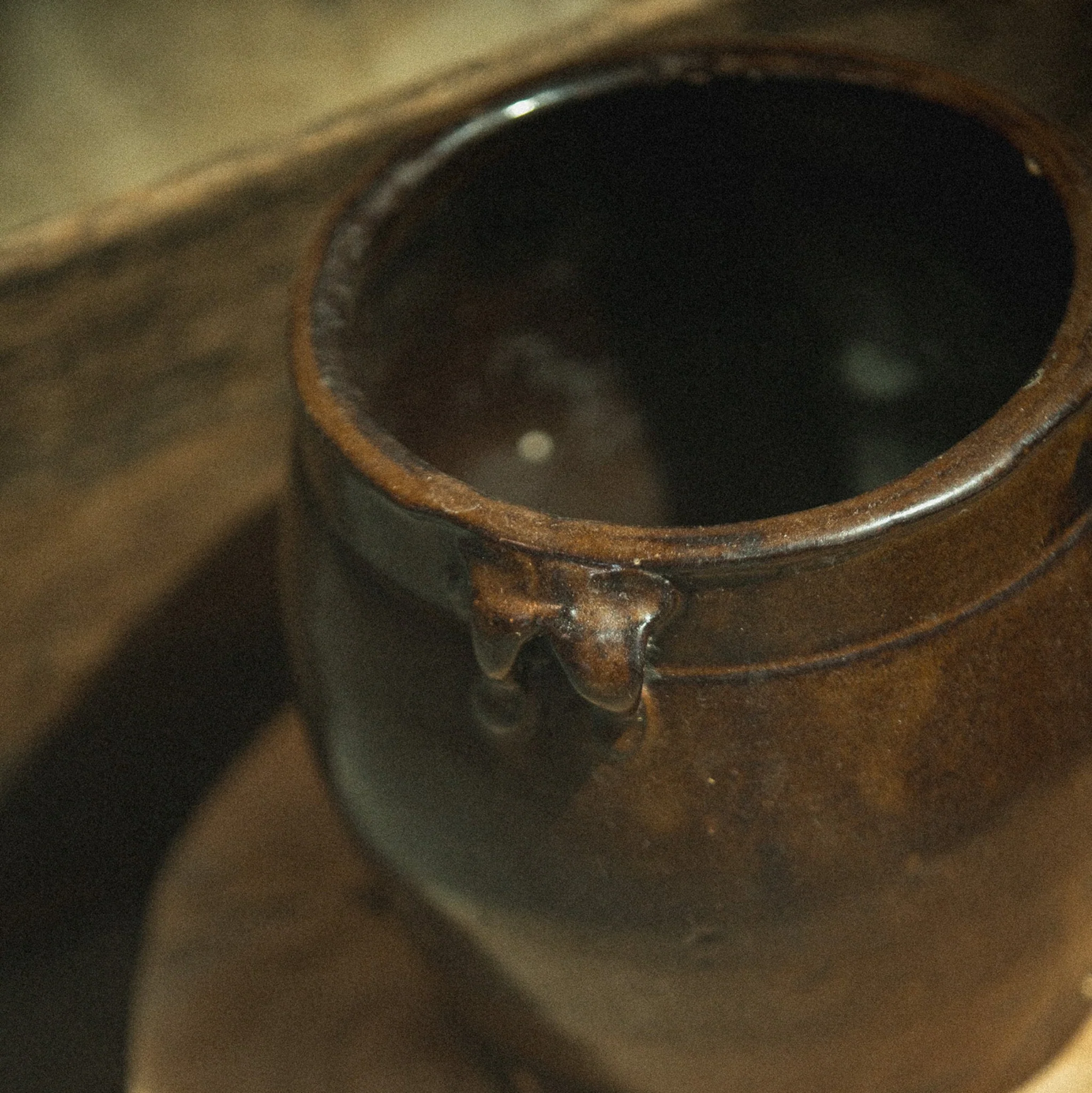 Brown Glazed Pot - wxkoi