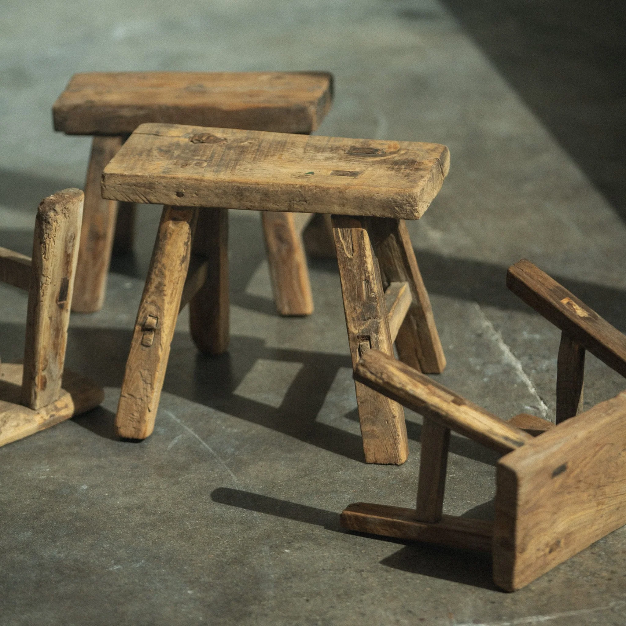 Vintage Elm Mini Stool - wxkoi