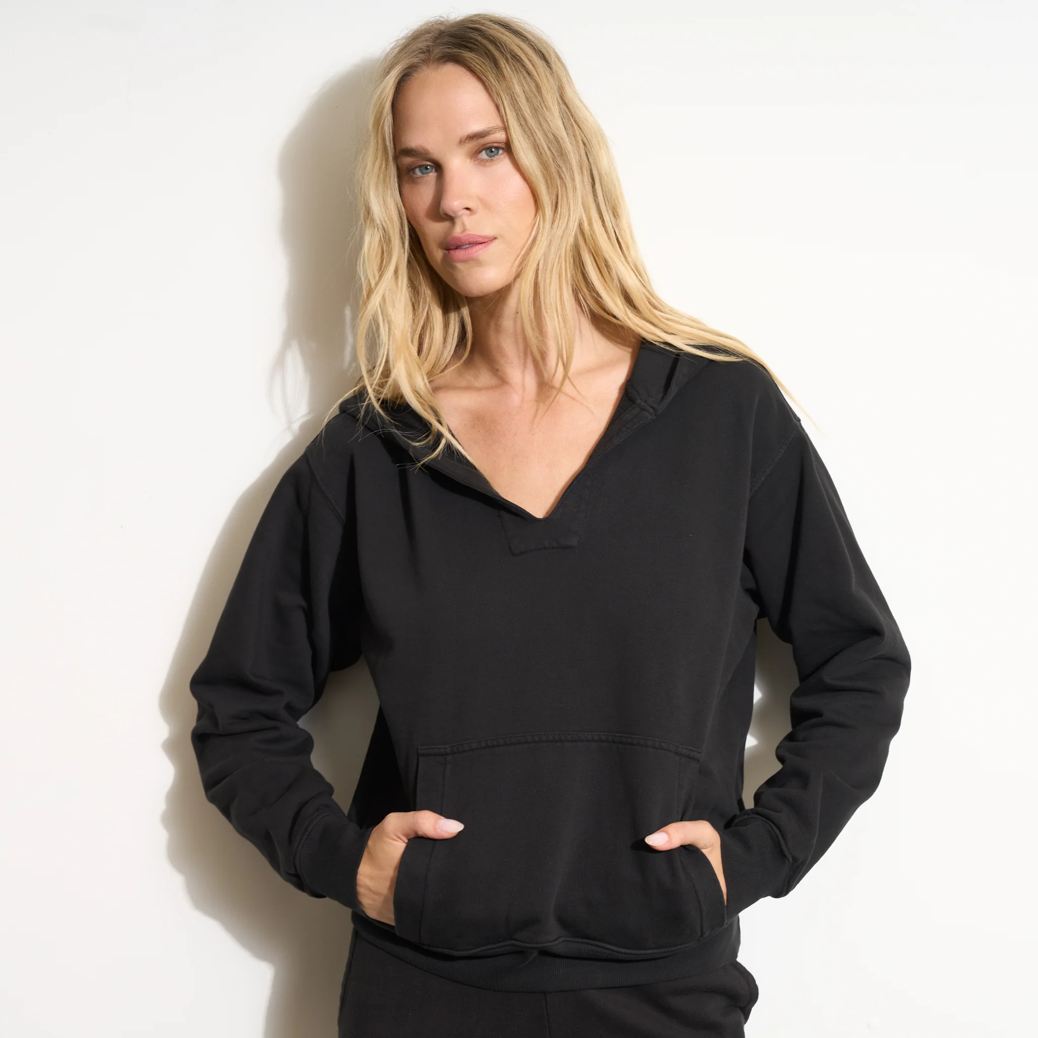 Avery Classic Terry Hoodie - wxkoi